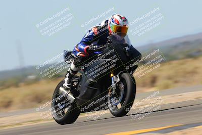 media/Sep-25-2023-Moto Forza (Mon) [[81ffa65e0a]]/B-C Group/Session 3 (Turns 16 and 17 Exit)/